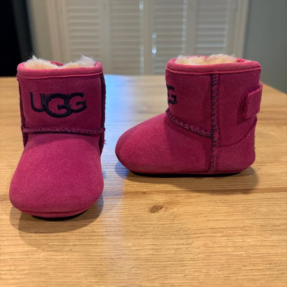 UGG Jesse II Baby Boots Pink Suede Sheepskin Booties 1007100I Size 0/1‎ Infant